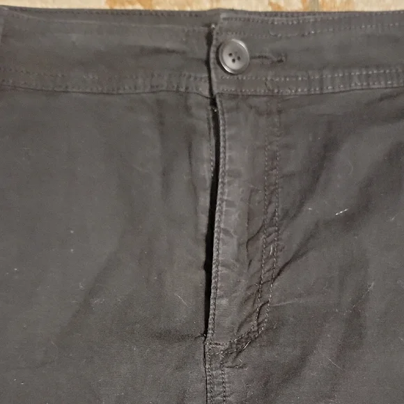 St. John's Bay Classic Black Apparel - Picture 3 of 8